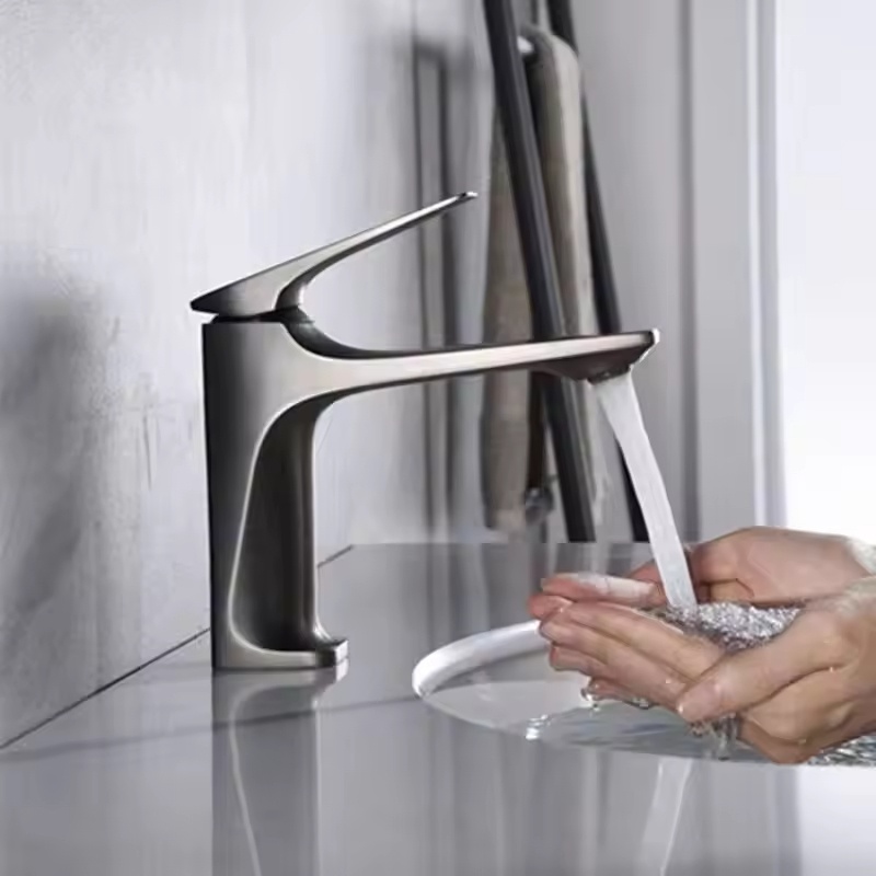 Ceramic Core Single-Handle Bathroom Sink Mixer Tap, Modern Deck Mounted Hot Cold Water Faucet