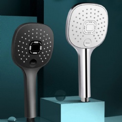 Pressurized handheld showerhead